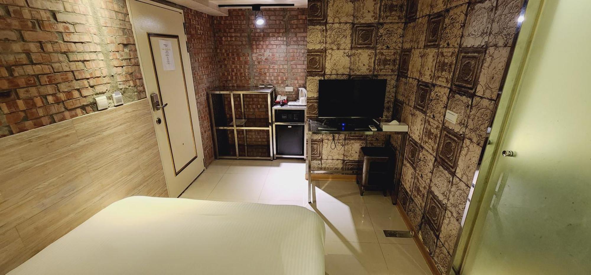 Cheers Loft Self Check-In Hotel Тайбэй Экстерьер фото